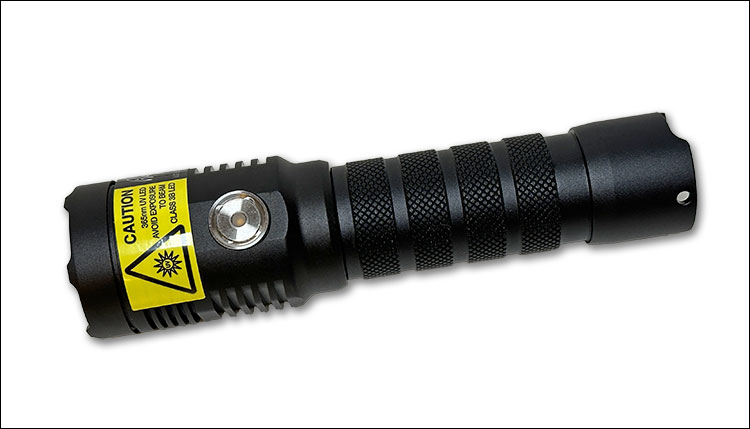 Wild Pony UV LED Flashlight